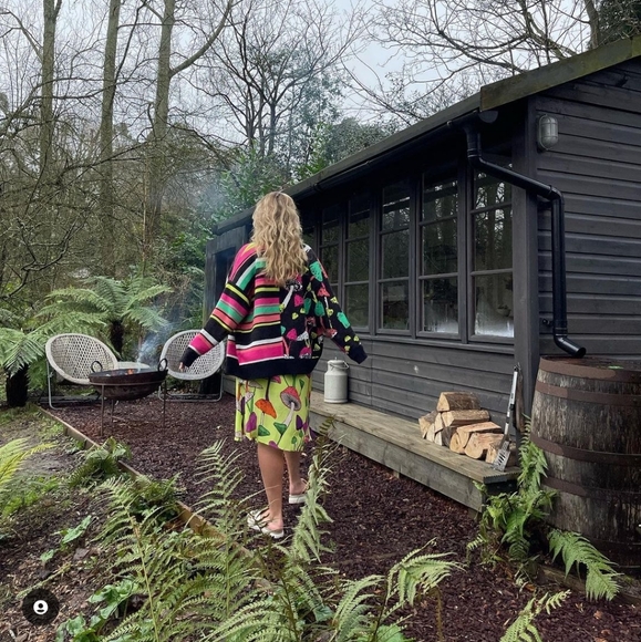 Sold - Picture 2 of 8